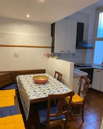 別荘 Vhometrevi ローマ