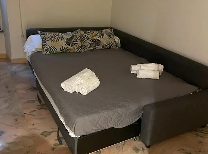 펜션 Vhometrevi 로마